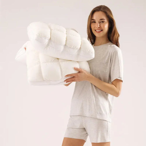Sleep on a Cloud: The Ultimate Soft Quilted Puff Grid Pillow