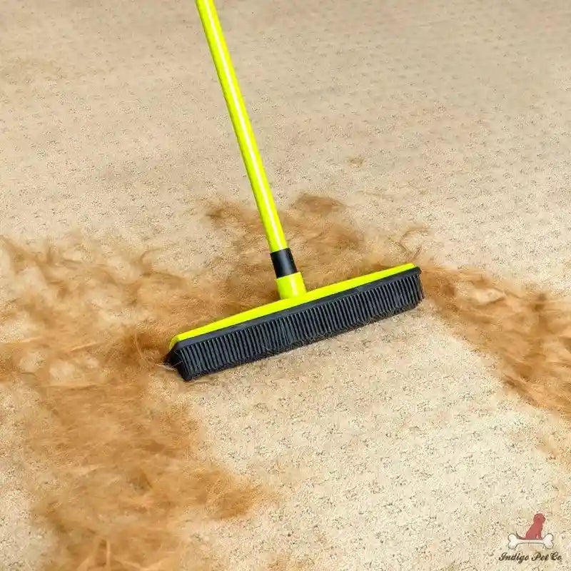 Rubber Pet Hair Broom – Electrostatic Rubber Bristles For Deep Carpet & Floor De-Shedding